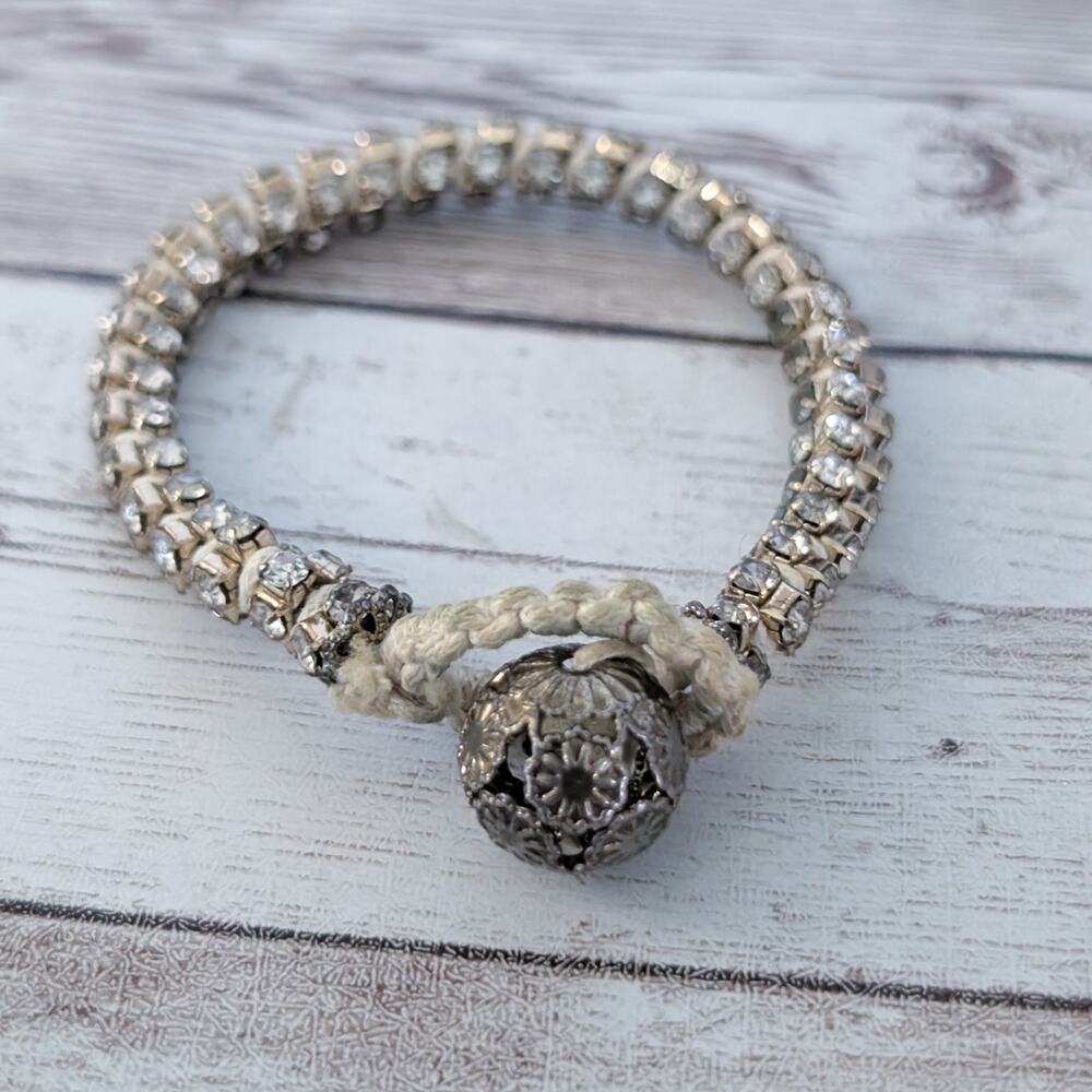 Unusual Chunky Ball & Loop Bracelet - Fair Condition